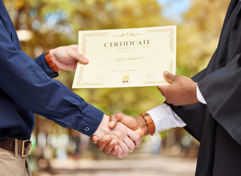 Certificação profissional o valor do CCP e de outras qualificações reconhecidas - blog azv